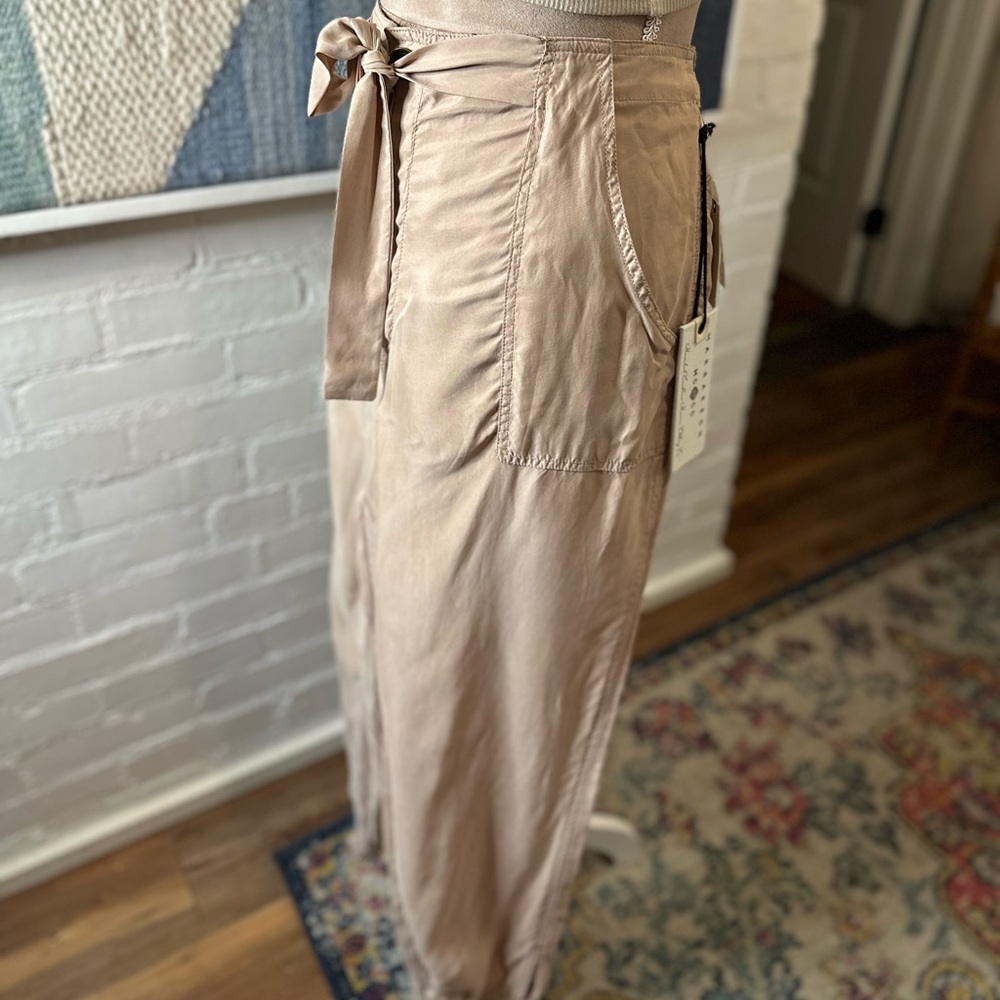 NWT Anthropologie Marrakech Nude Lightweight Tie Front Pants - Picture 6 of 16